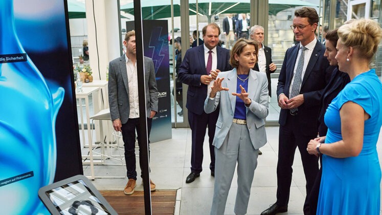 NRW Sommerfest, Hendrik Wüst, Dorothee Bär, Forschungszentrum Jülich, Jupiter, Cupiter
